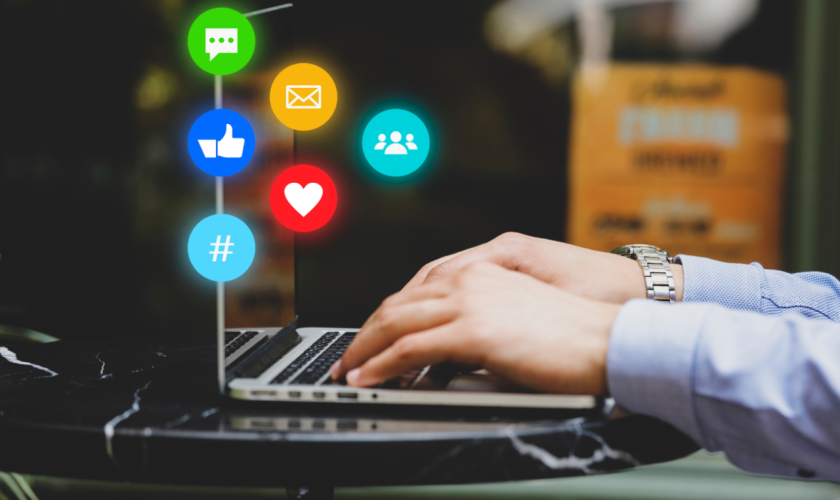 10 Social Media Hacks That Every Business Must Learn